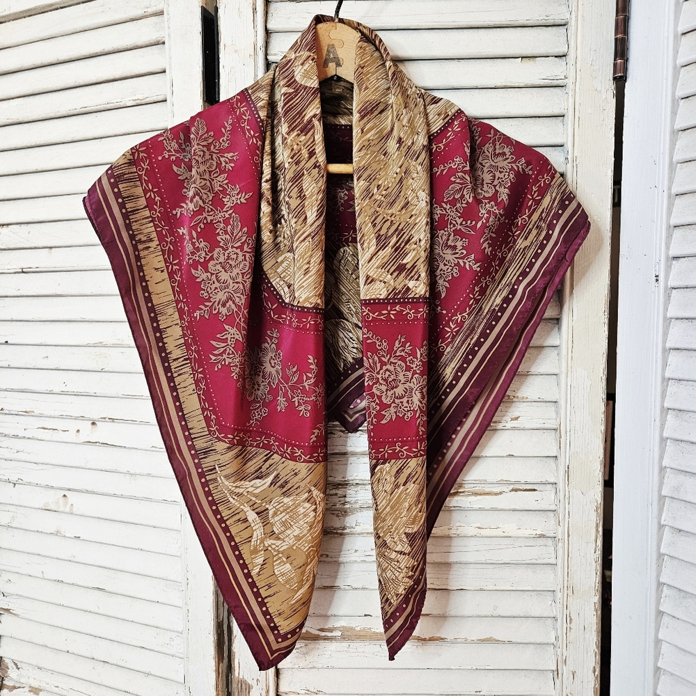 Vintage 90s Liz Claiborne Red And Gold Square Scarf